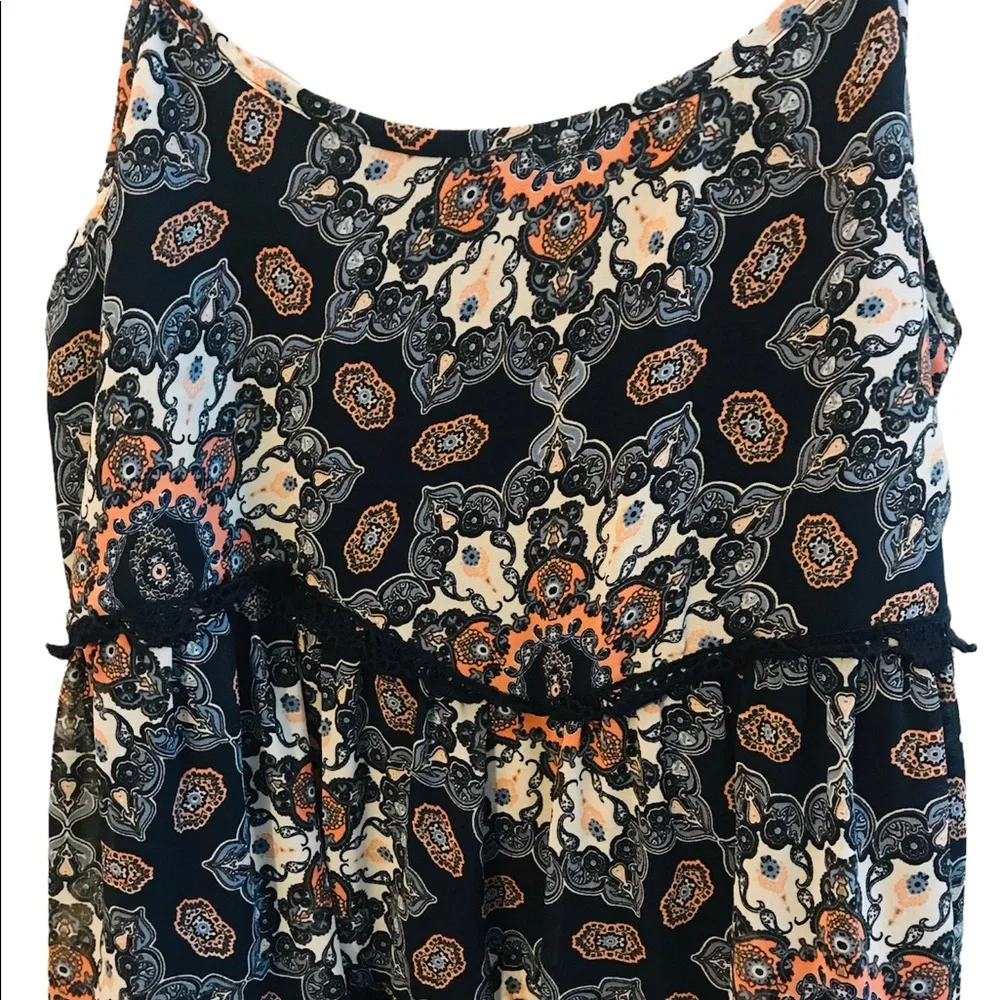 Taylor & Sage Tiered Fully Lined Dress Large - Picture 3 of 9